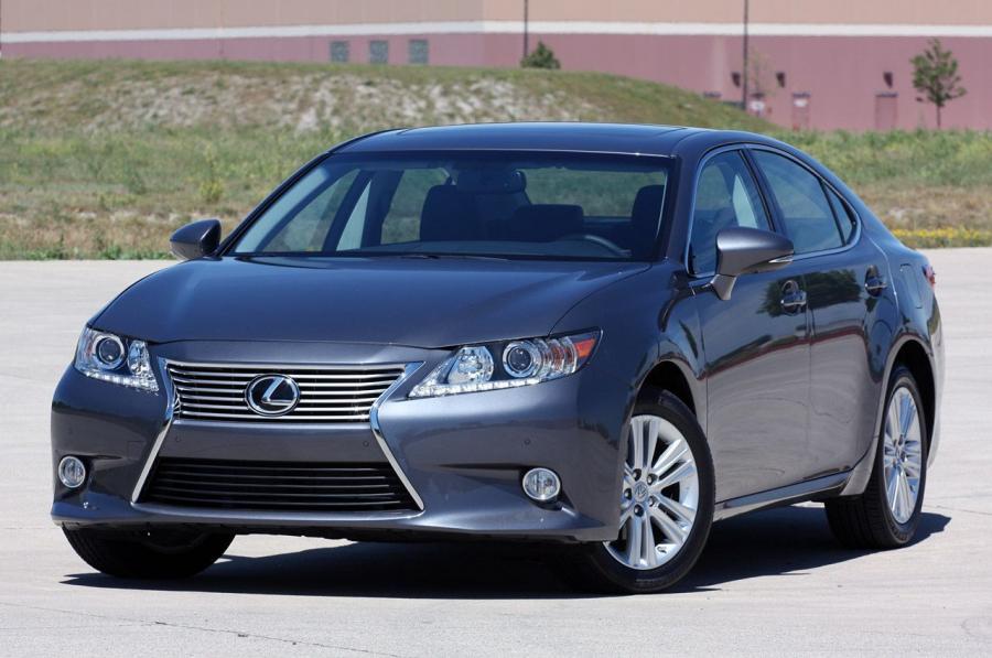  Lexus ES350 2013 года  (фото 41 из 64)